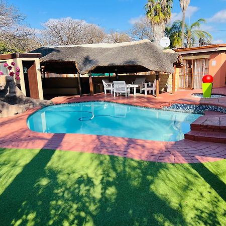 Ethen Guesthouse Polokwane Exterior foto
