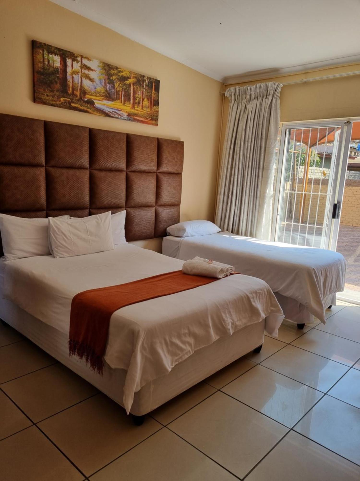 Ethen Guesthouse Polokwane Exterior foto