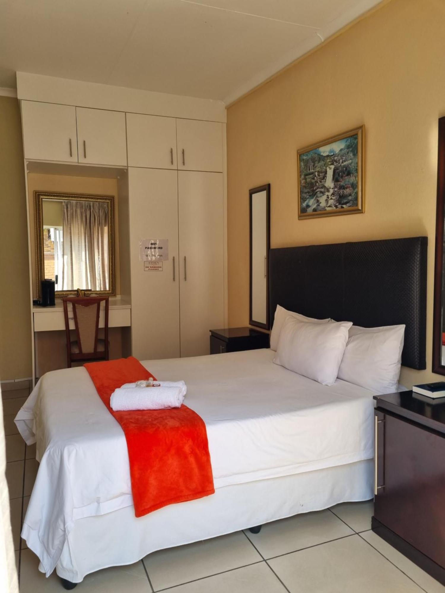 Ethen Guesthouse Polokwane Exterior foto