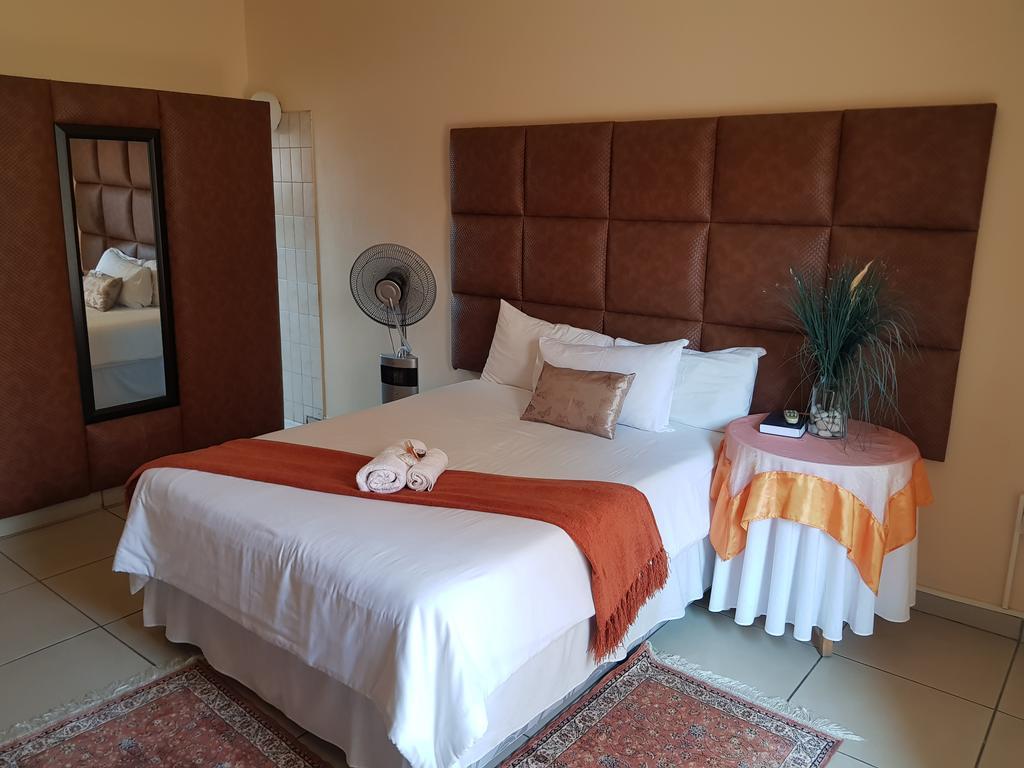 Ethen Guesthouse Polokwane Exterior foto