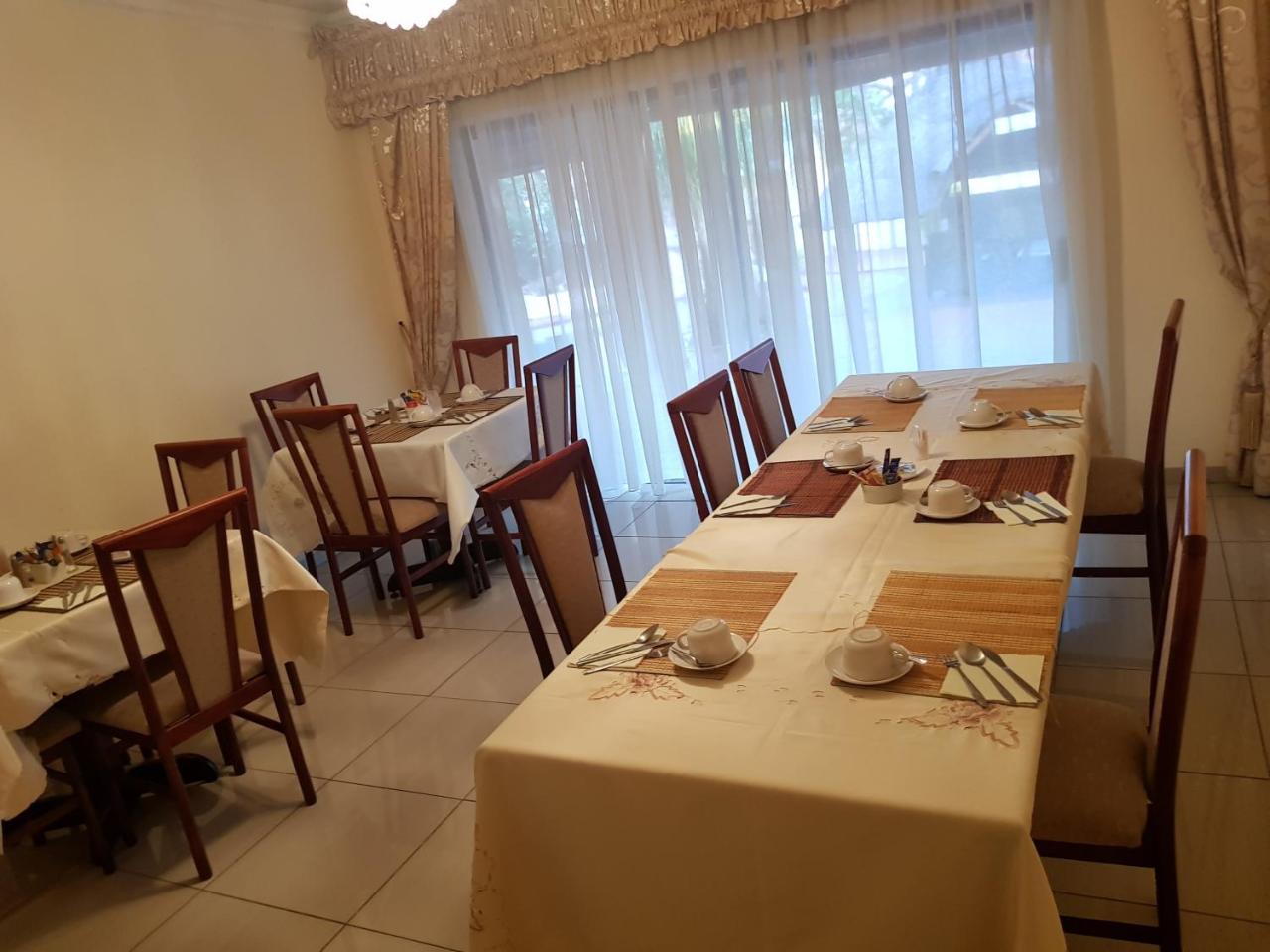 Ethen Guesthouse Polokwane Exterior foto